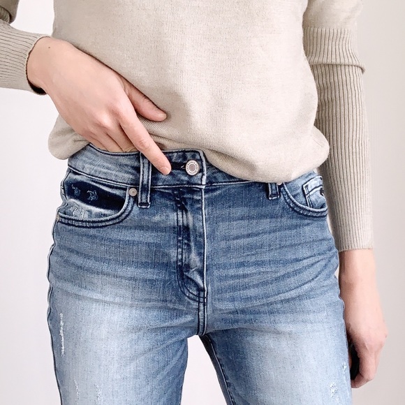 X KanCan- Vintage High Waist Distressed Jeans - Picture 2 of 8